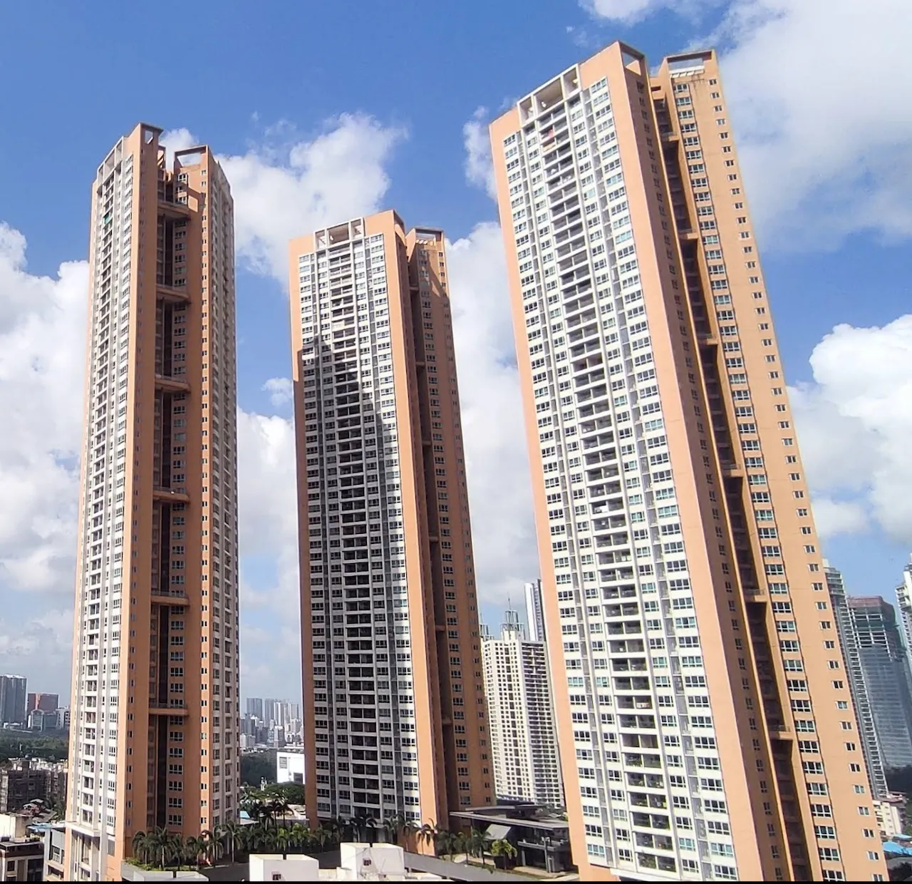 4 DB Woods for Rent in Goregaon East
