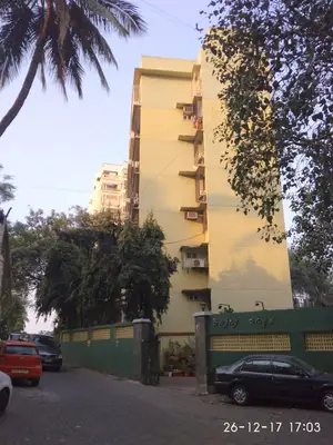Bajaj Onyx