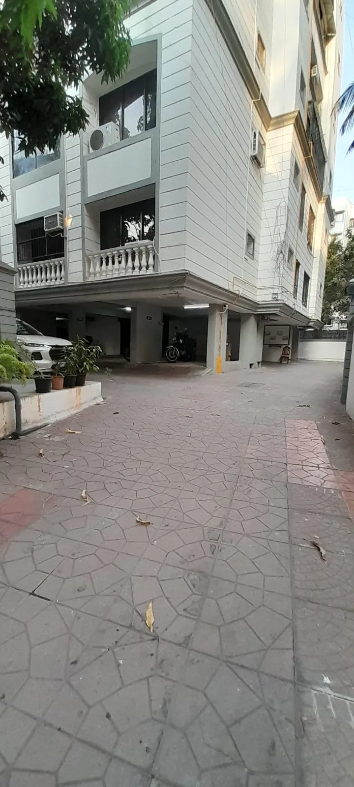 Felicia in Bandra West
