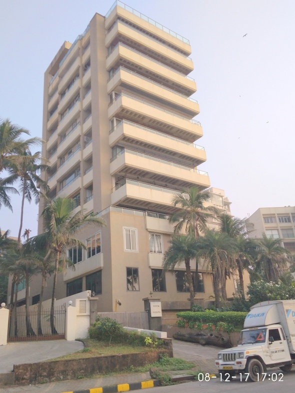 Marine Mansion