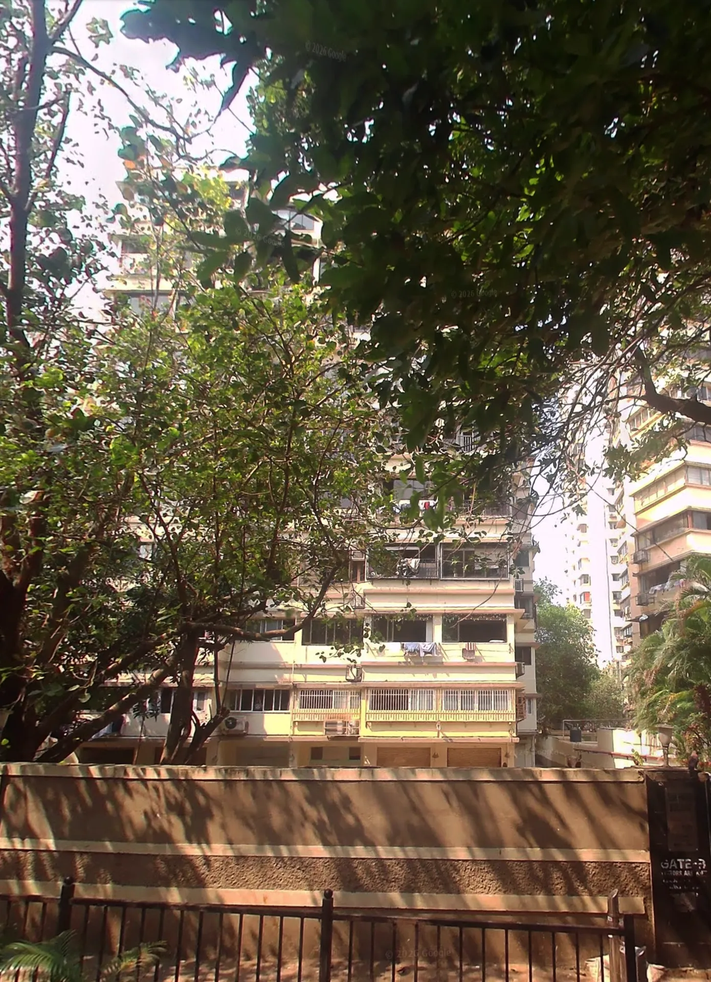 2 Sukhmani Building for Rent in Kemps Corner