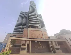 81 Aureate