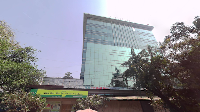 Inizio in Andheri East