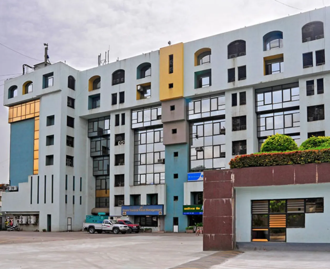 Office Sahar Plaza Midas for Rent in Andheri East