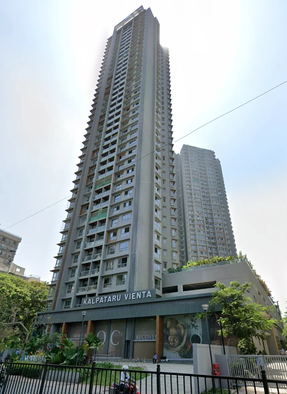 2 BHK Kalpataru Vienta for Rent in Kandivali East
