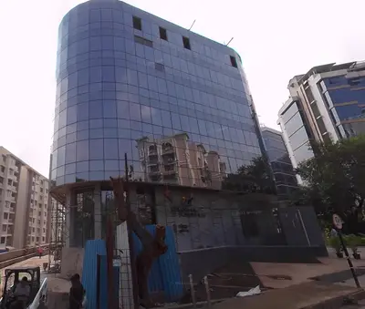 Lodha Supremus