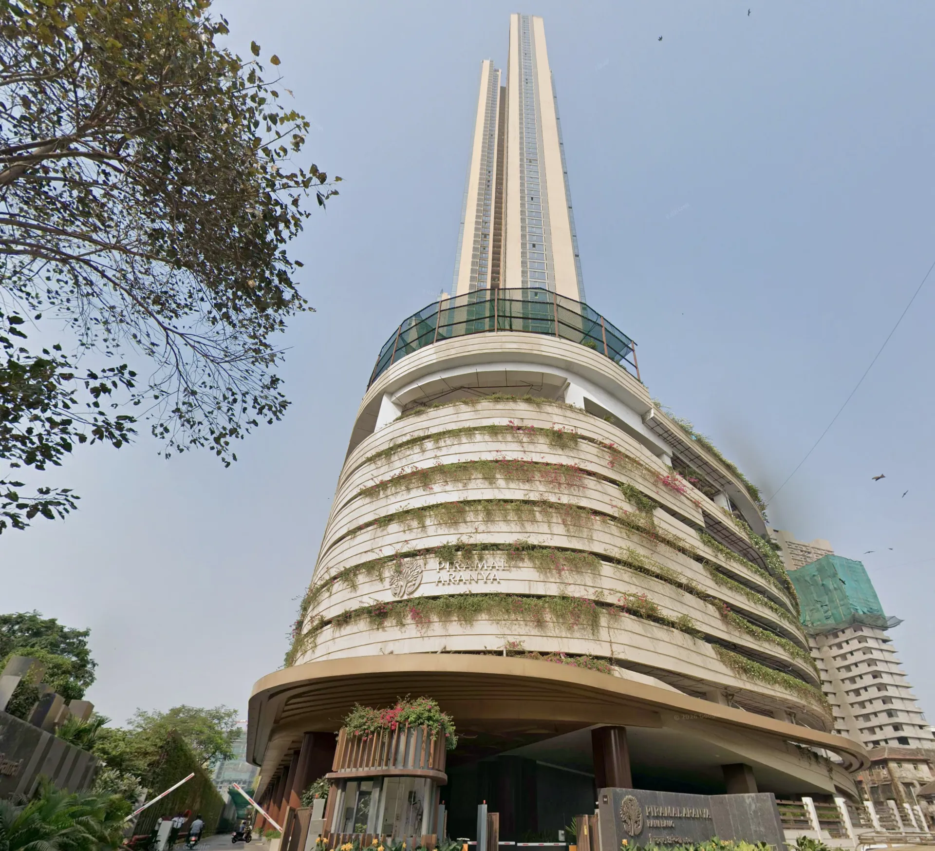 2 Piramal Aranya for Rent in Byculla