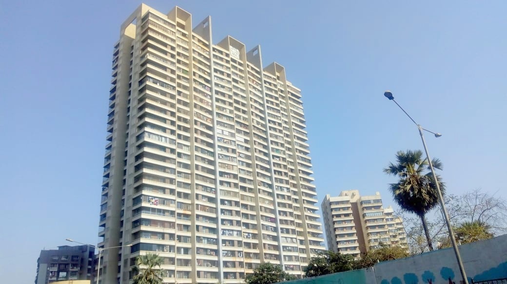 Kalpataru Gardens Phase II in Kandivali East