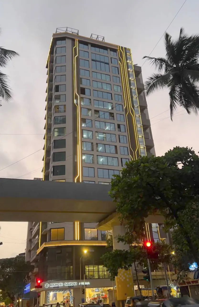 3 BHK Platinum Vista for Rent in Khar West