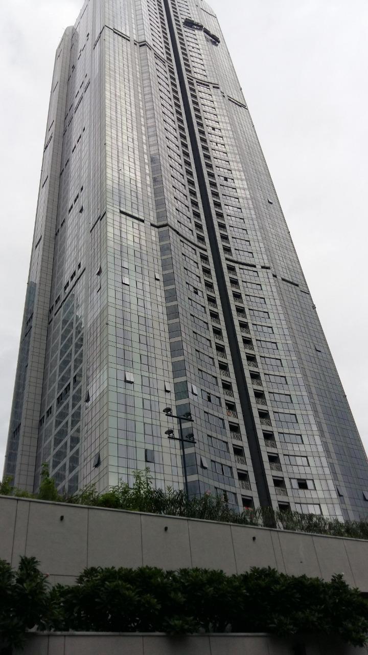 Island City Centre 1 for rent