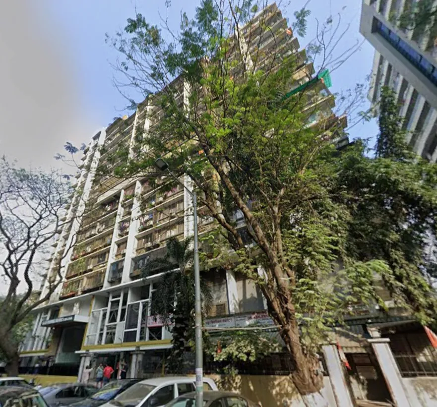 16 Mount Blanc in Chembur