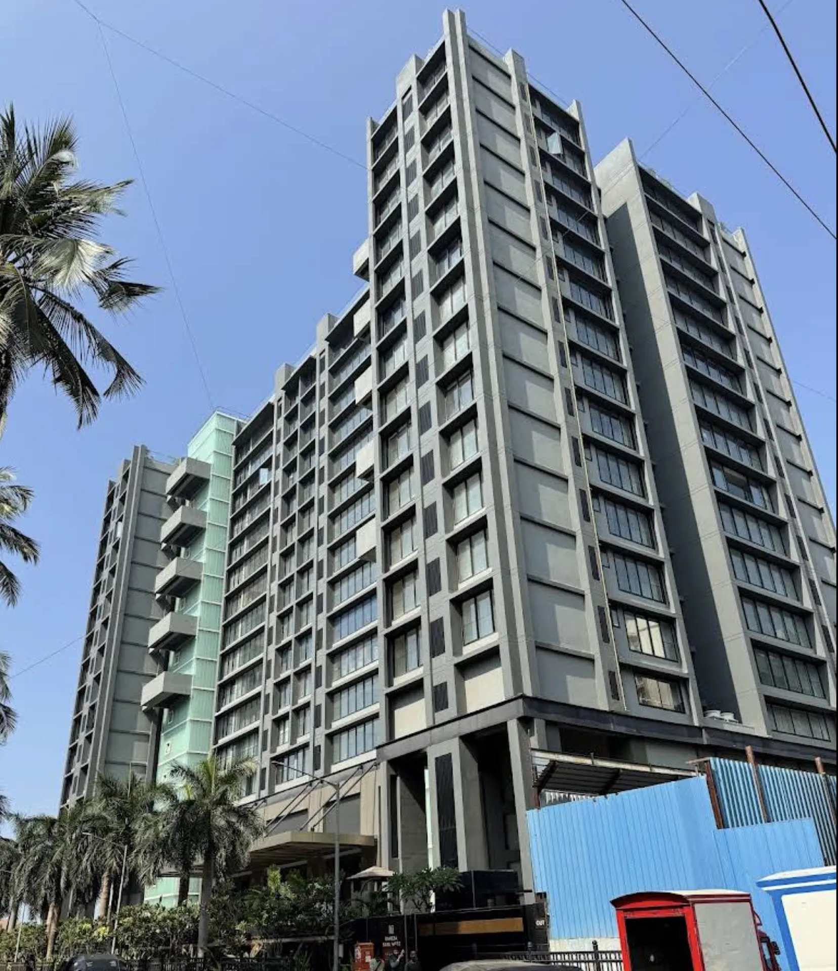 4 Raheja Park West