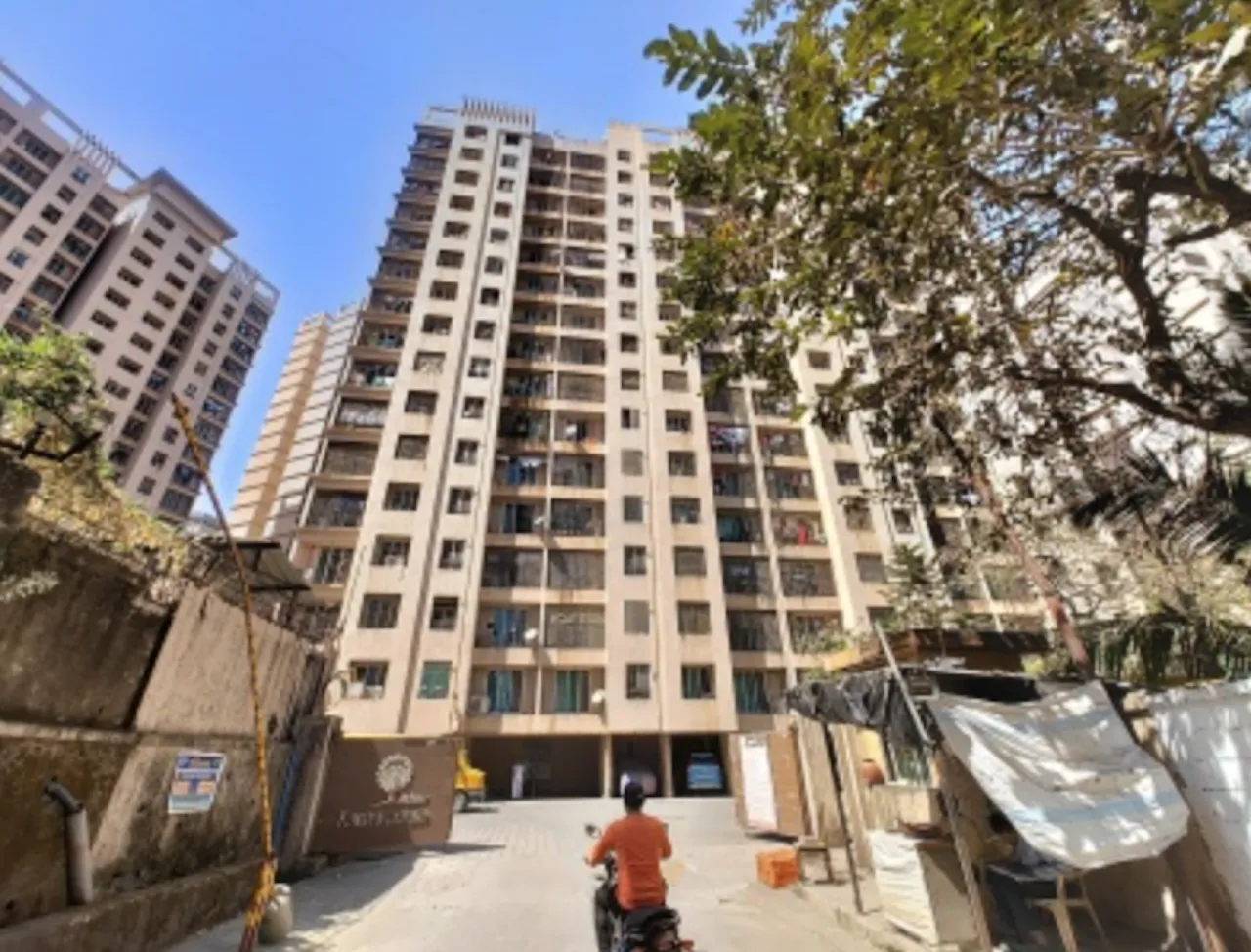 Mahavir Kalpavruksha in Thane West