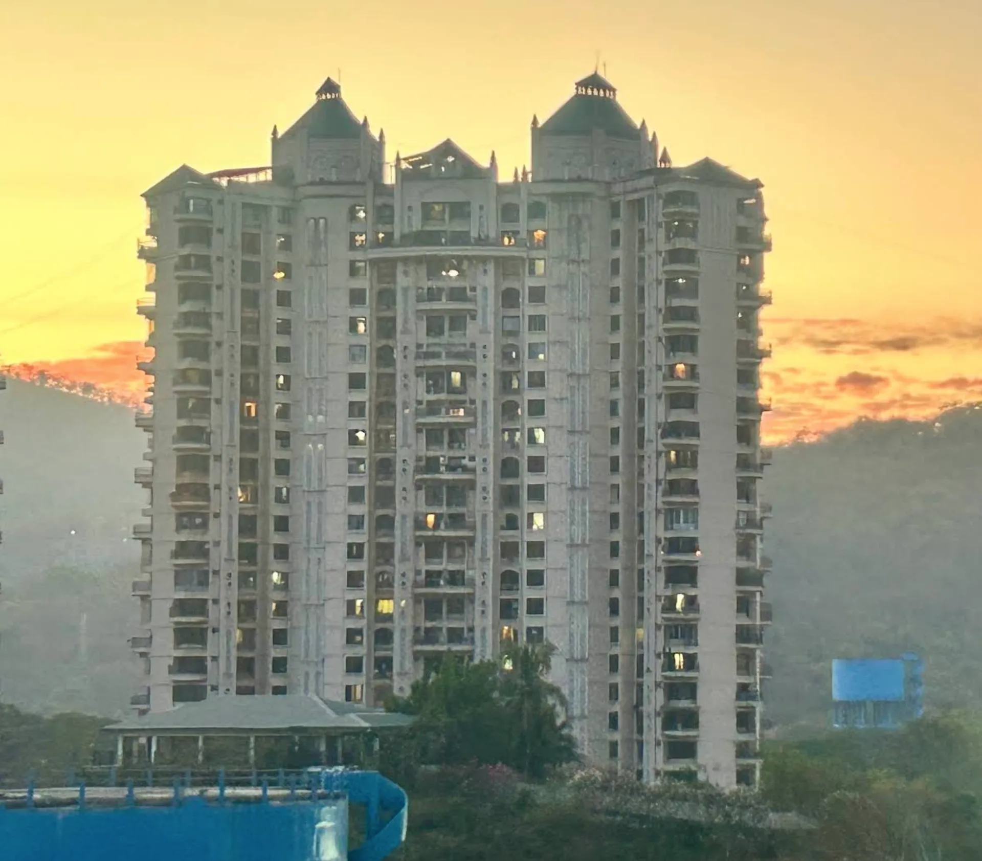 Neelkanth Heights in Thane West
