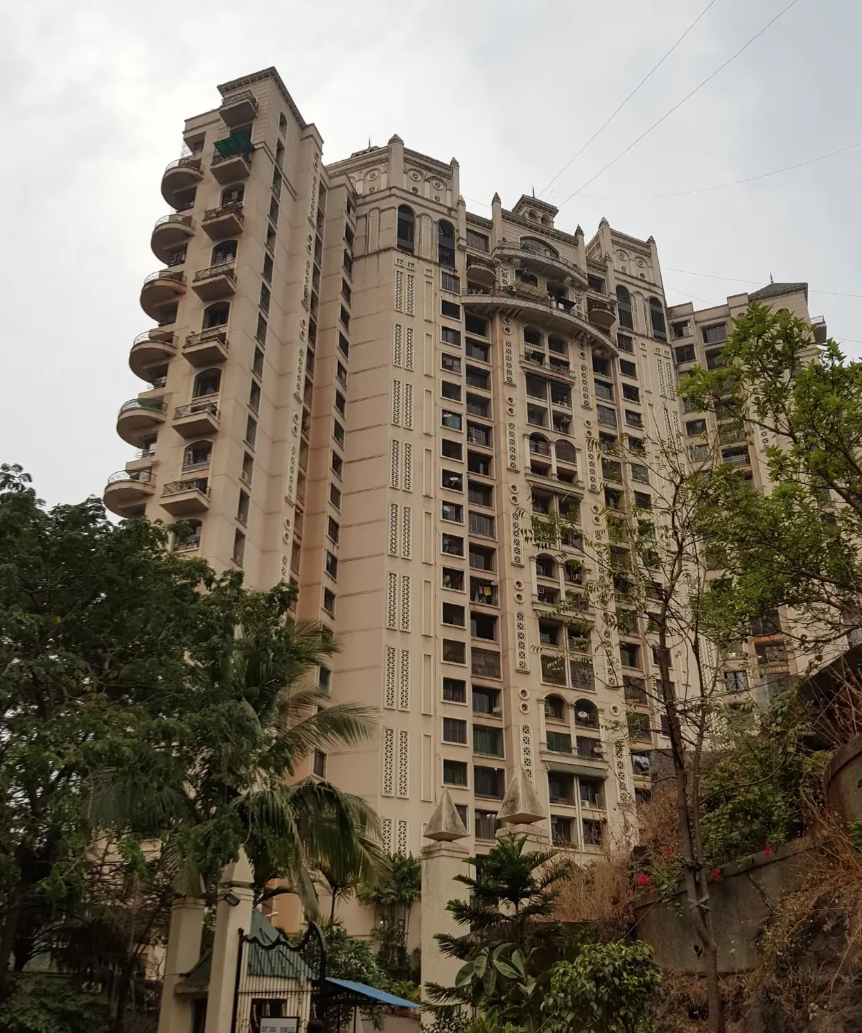 Neelkanth Heights