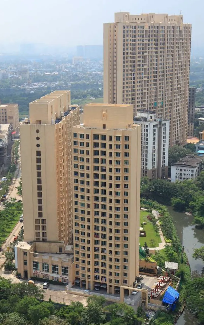Rustomjee Atelier in Thane West