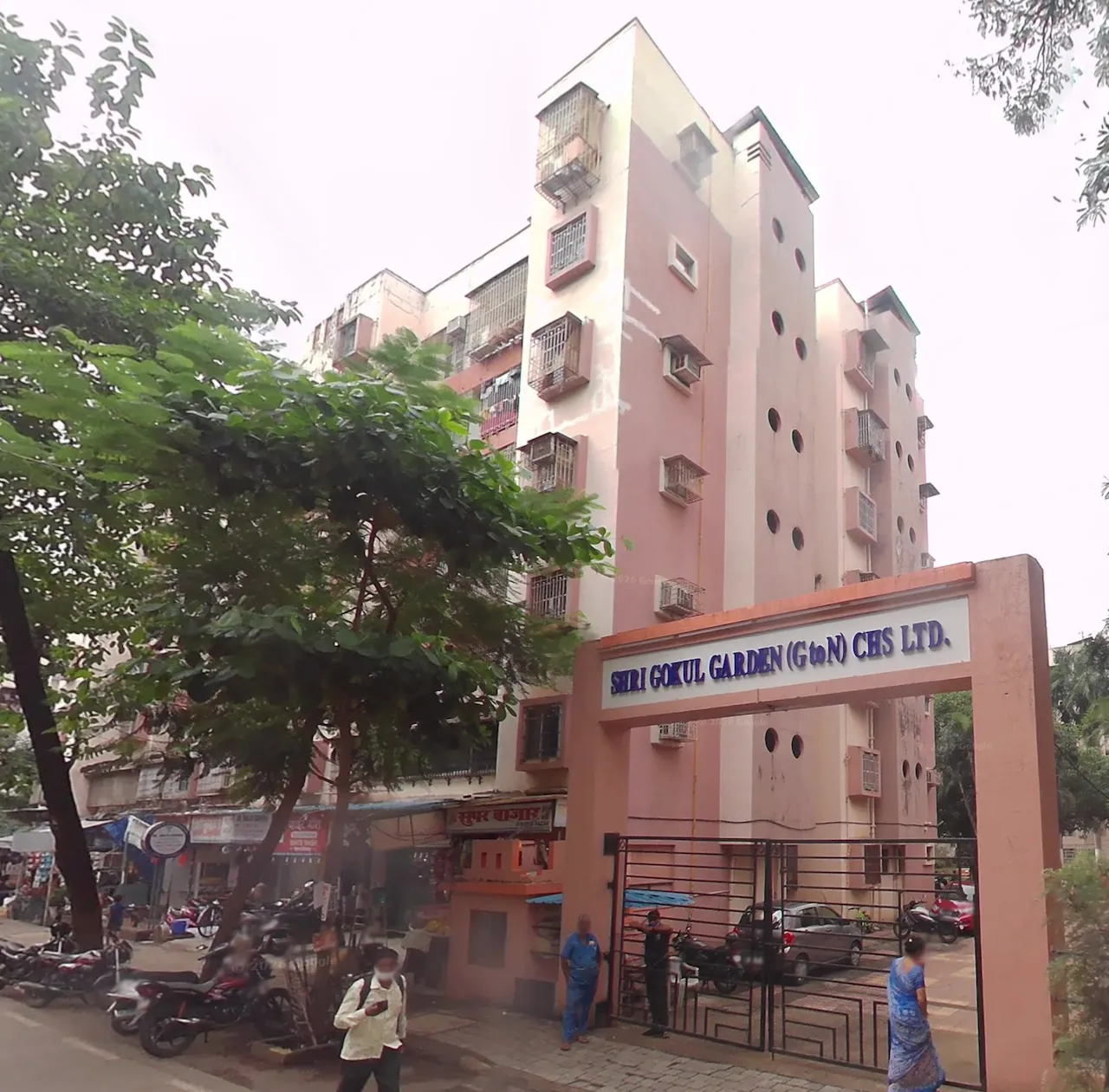 Property, Kandivali East