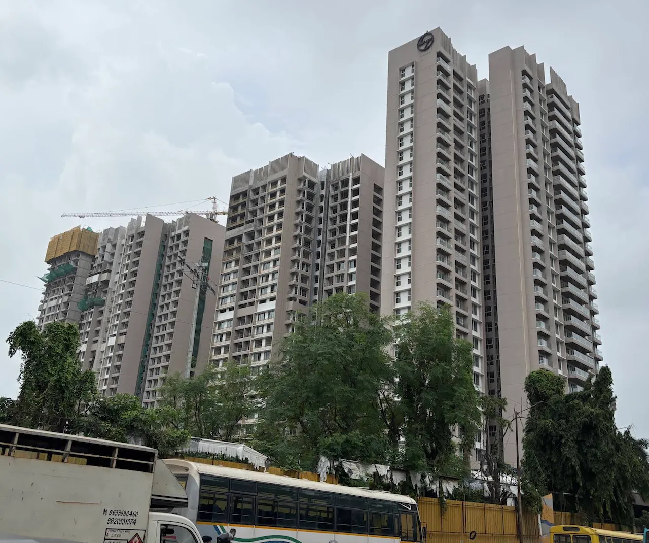 3 L&T ELIXIR IORA for Rent in Powai