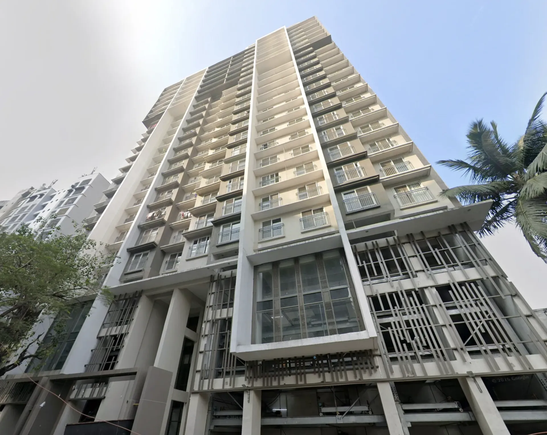Shapoorji Pallonji BKC 28
