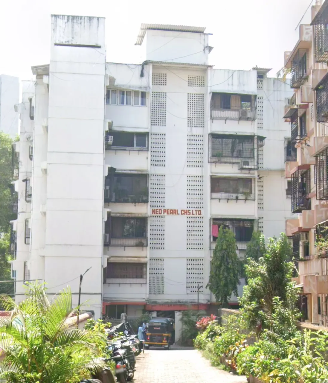 Neo Pearl Apartment