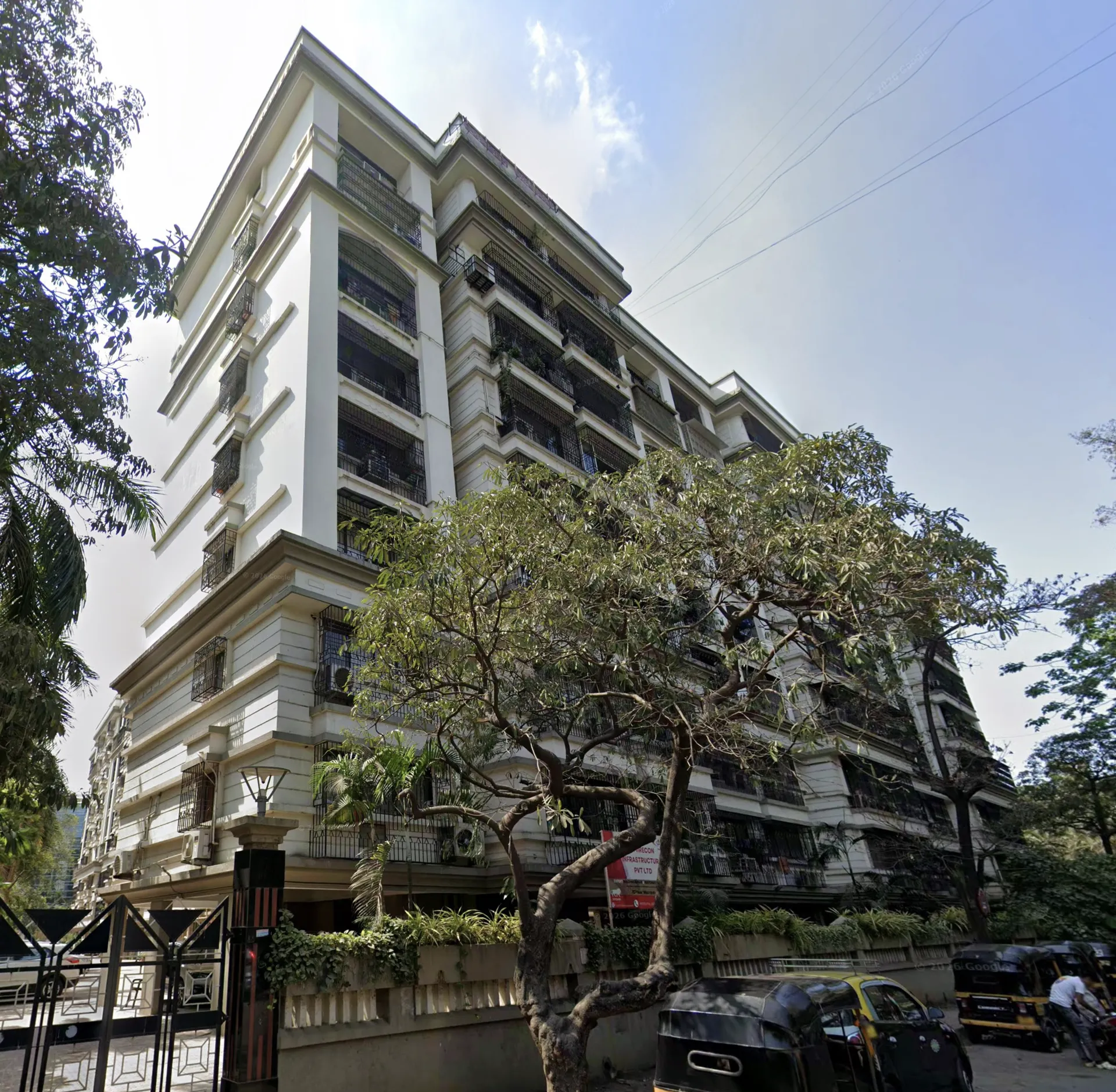 2 BHK Golden Square for Rent in Santacruz East