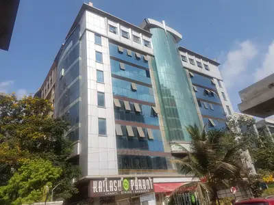 Crystal Plaza
