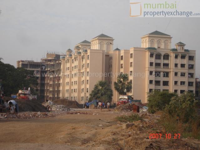Timber Green Park — Dahisar East (6)