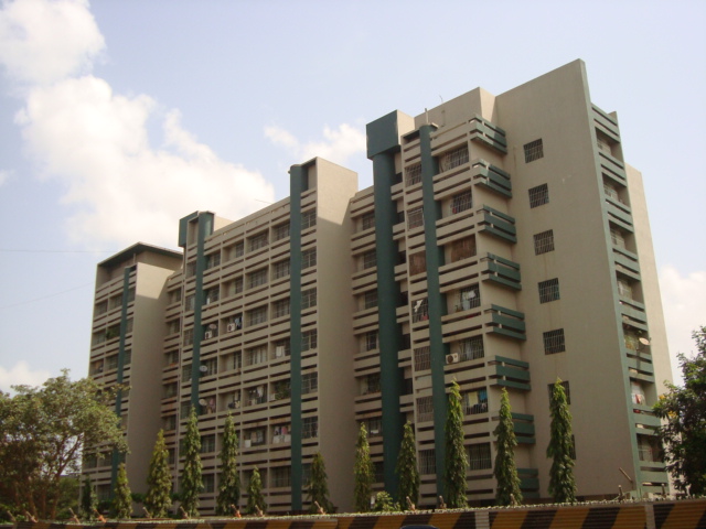 3️⃣ Shivalaya Apartment, Azad Nagar 2 — Dahisar East (7)
