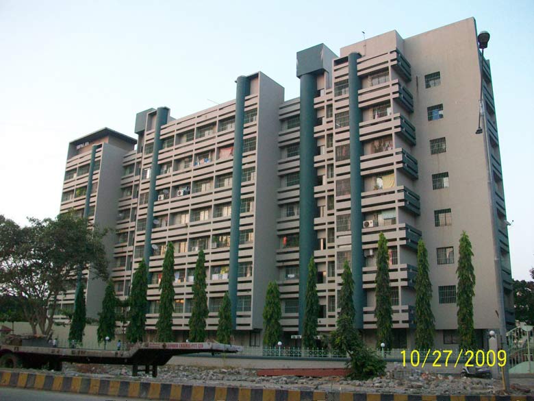 3️⃣ Shivalaya Apartment, Azad Nagar 2 — Dahisar East (8)