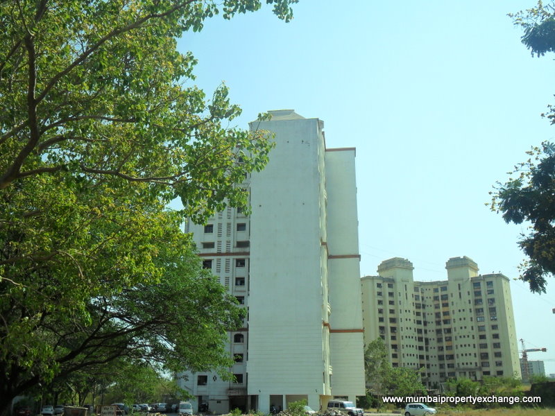 Maple Heights in Mulund West