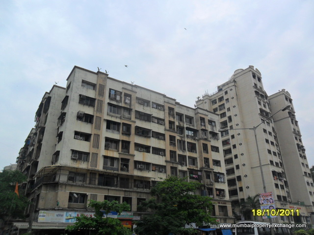 Raj Apartments in Malad West
