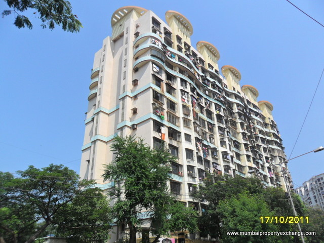 Raj Heights in Kandivali West