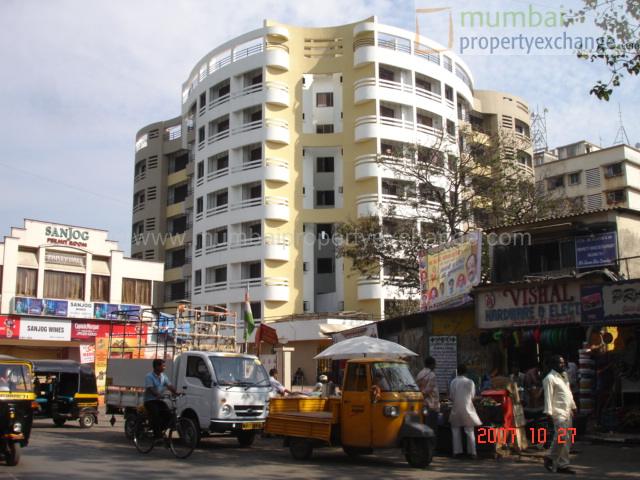 Solitair — Powai (5)