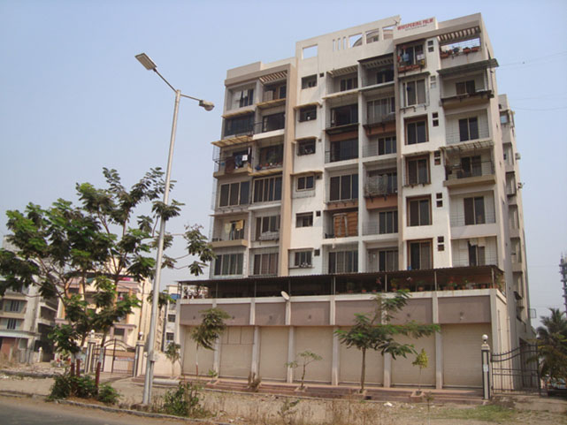 Whispering Palm — Airoli (4)