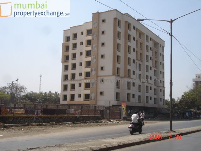 Shree Complex โ Borivali West (6)