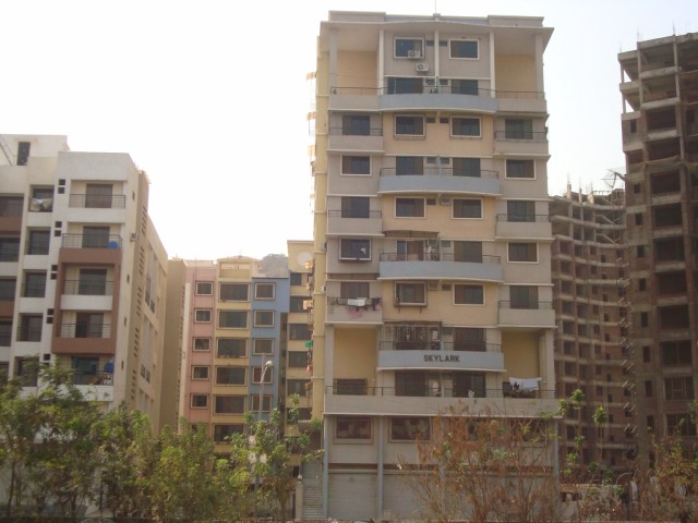 Skylark flat for rent - Image 4