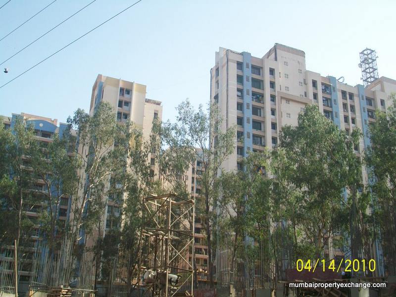 Pride Park — Thane West (5)