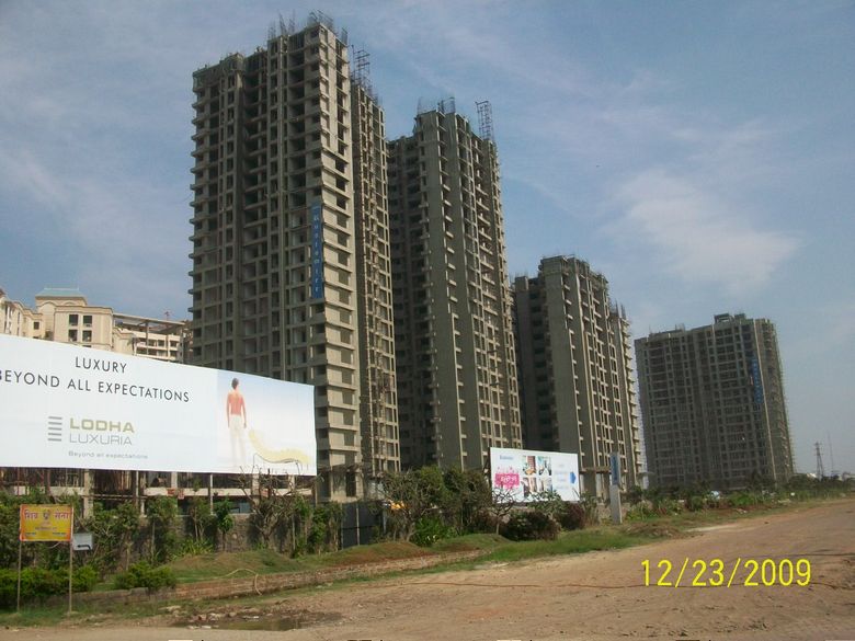 Lodha Luxuria โ Thane West (6)