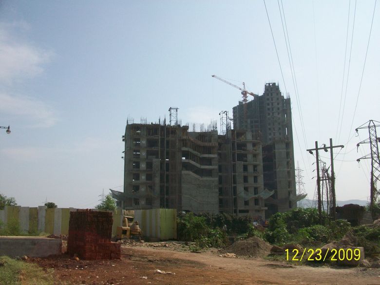 Lodha Luxuria โ Thane West (5)