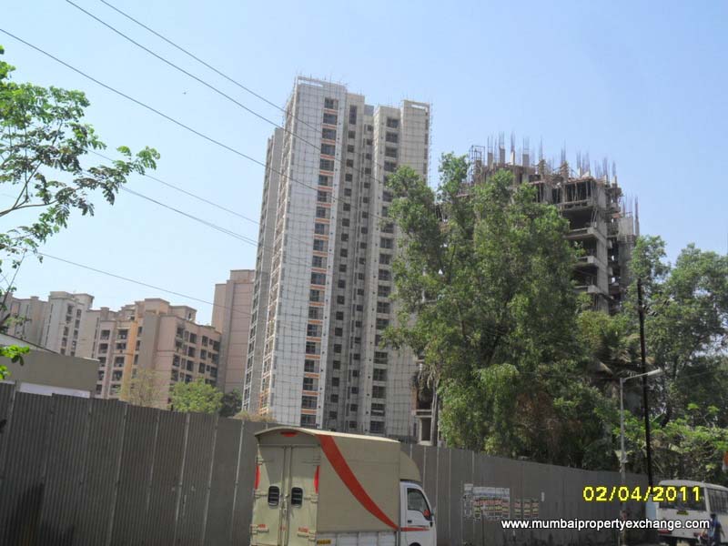 Runwal Pearl — Thane West (7)