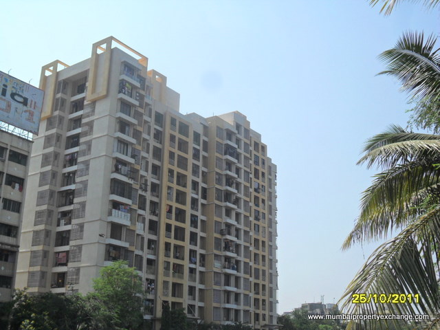 Shree Krishna Complex โ Borivali East (7)