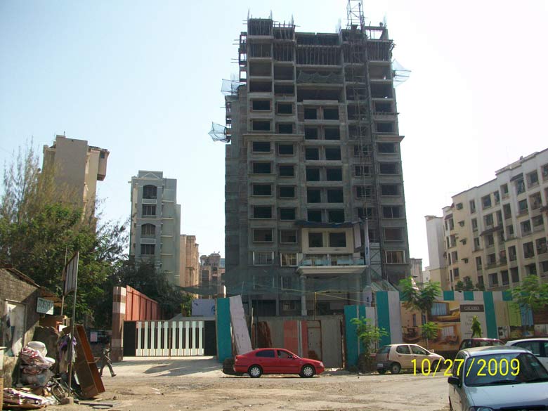 Galassia โ Dahisar West (3)