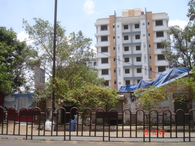 Pioneer Park — Thane West (3)