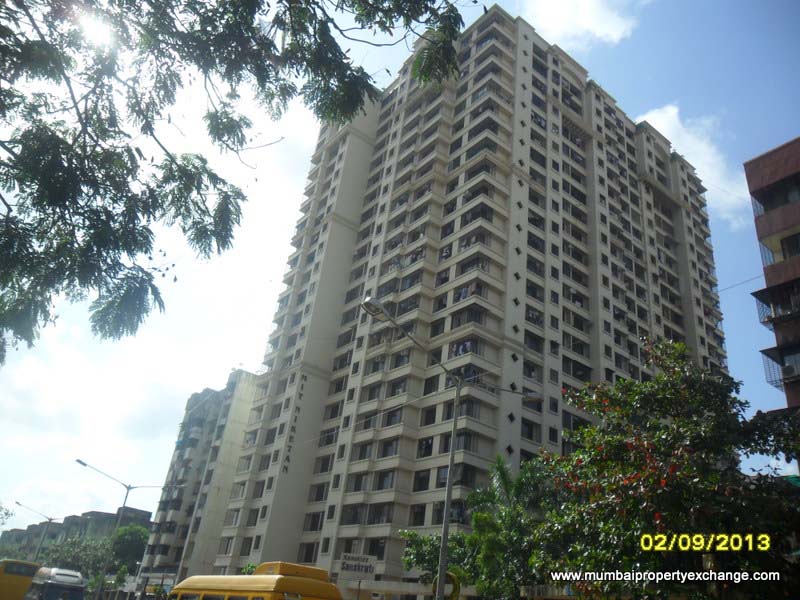 Mit Niketan in Kandivali East