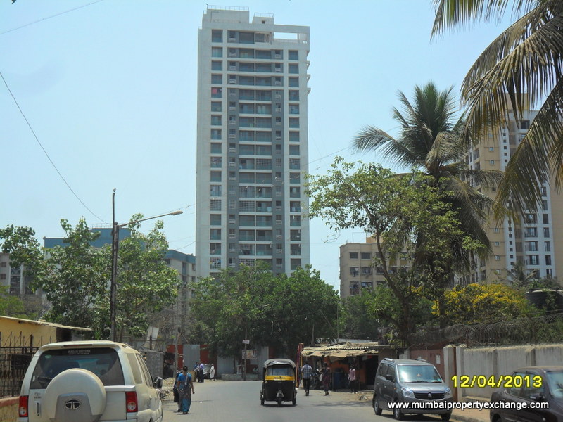 Mangal May in Kandivali West