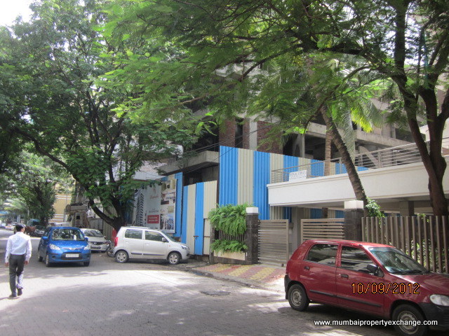 Hamrahi — Khar West (2)