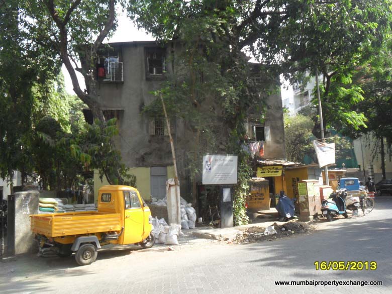 Neumec Godavari โ Vile Parle East (5)