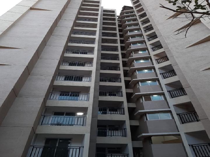 Meeras Empire in Goregaon West