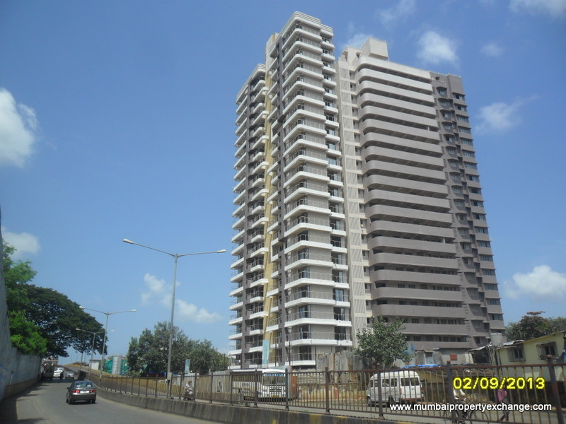 5736 Oth 31 Aug 2013 - Solitaire Homes, Kandivali East