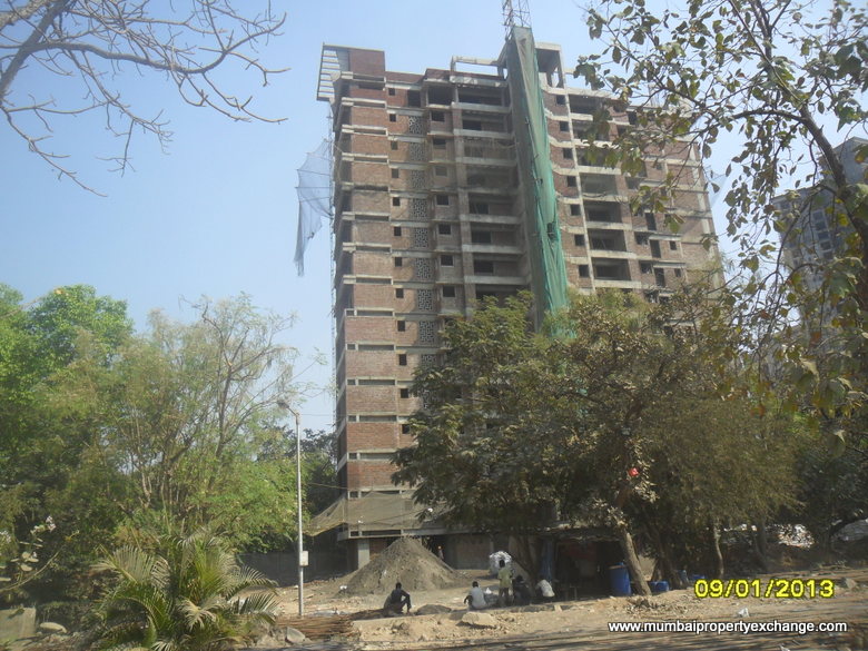 Serita โ Thane West (2)